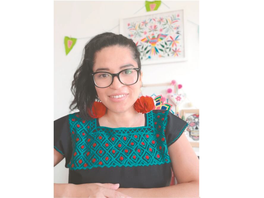 Leticia creció en un pequeño municipio al sur de Nuevo León; desde los cuatro años su abuela le enseñó a tejer y bordar. Fotos: Especiales