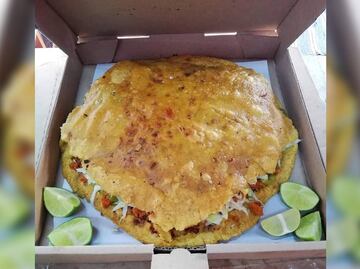 Las gorditas de chicharrón enormes del Edomex que debes probar