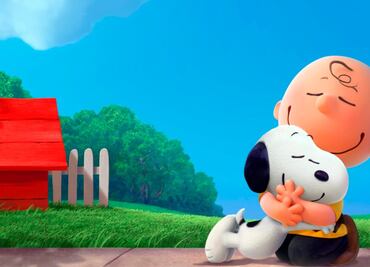 James Bond y Charlie Brown salvan la taquilla de EU