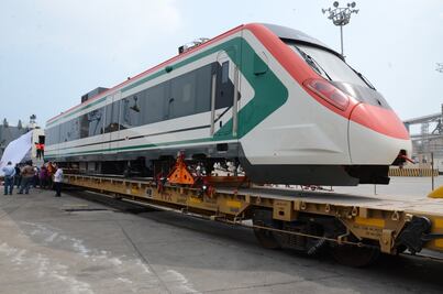 Llega a Veracruz primer tren interurbano CDMX-Toluca