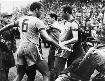 La "Batalla de Berna" entre Brasil y Hungría; el partido que tuvo varias expulsiones por golpes, patadas y botellazos que terminaron en puntadas