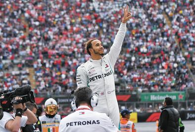 Video sexual de Lewis Hamilton sale a la luz