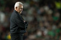 Javier Aguirre sufre para definir su lista final rumbo a la Copa del Mundo