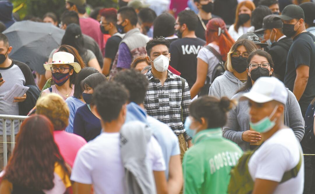 La vacunación en el país suma 25 millones 912 mil 407 personas con esquema completo; los jóvenes es el sector en turno en el calendario. Foto: ARCHIVO EL UNIVERSAL