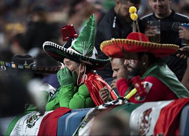 Difícil erradicar el grito "Eh, pu..." en el Tri, dicen sociólogos