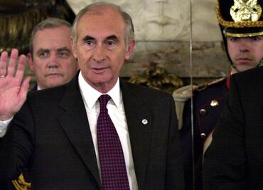 Internan a ex presidente de Argentina, Fernando De la Rúa