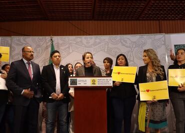 “No se lleven a los niños entre las patas”, pide René Juárez en conferencia del PRD