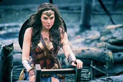 Wonder woman vence a "The mummy"
