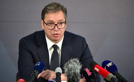 El presidente de Serbia explota con Australia por humillar y maltratar a Novak Djokovic