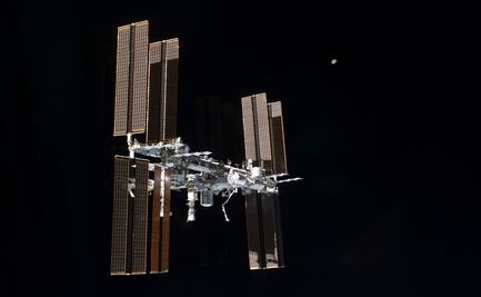 Astronautas de la Estación Espacial Internacional detectan una fuga de aire