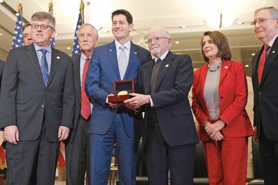 Logran partidos en EU acuerdo presupuestal