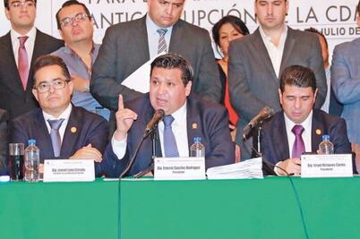 Van por ley contra corrupción "fast track"