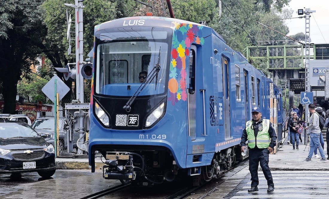 Con la adquisición de los nuevos convoyes, el gobierno prevé que la flotilla del Tren Ligero llegue a 40 unidades, mejorando el traslado de usuarios. Foto: Fernanda Rojas / EL UNIVERSAL