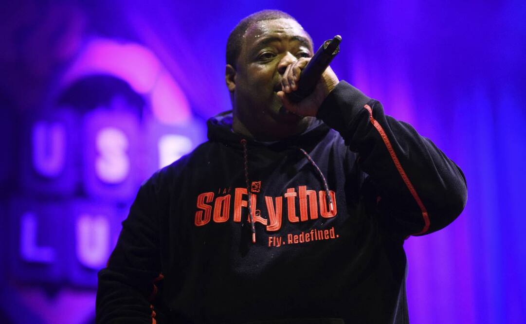 El rapero Big Pokey estaba cantando uno de sus temas hasta que se desmayó de forma repentina. Foto: AP.