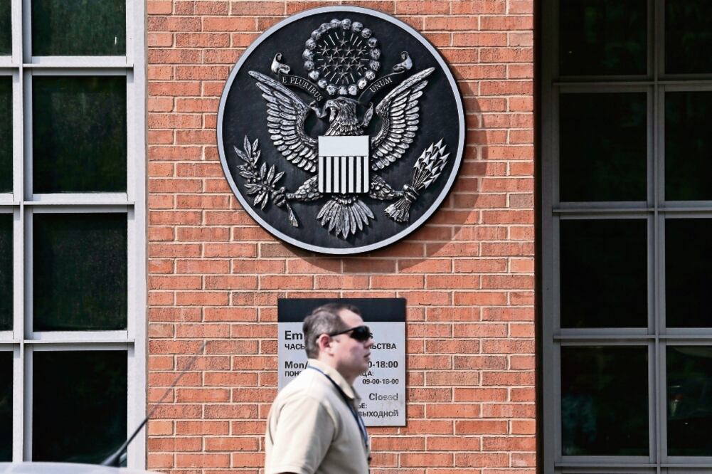 El medio subraya que esta evaluación no significa en absoluto que el presidente Donald Trump haya decidido u ordenado a la CIA atacar directamente a los cárteles. FOTO: AFP/Archivo