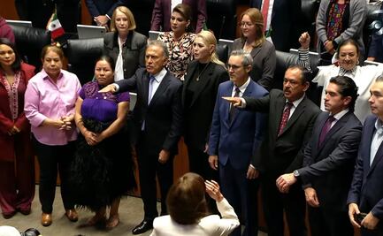 ... y al llegar al Senado, Yunes Linares es arropado por Morena y choca con Marko Cortés