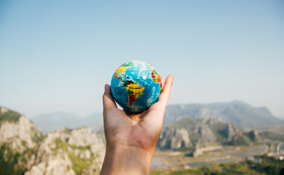 Existen más 100 países a los que se puede viajar solo con el pasaporte mexicano. Imagen: Pexels