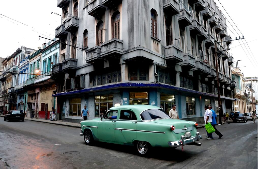Hay tiendas que los cubanos jamás imaginaron ver en La Habana… hasta ahora. 