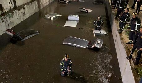 Tras tromba del lunes, Brugada descarta daños en viviendas; mayores afectaciones fueron en vialidades y autos, dice