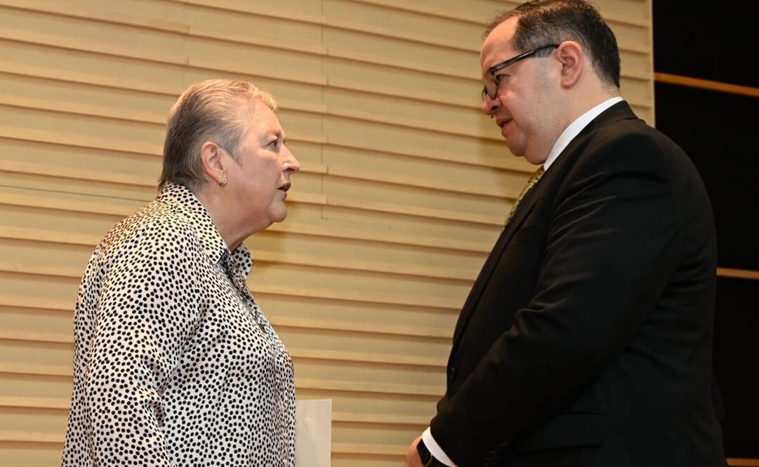 Planteó la posibilidad de reestructurar la Secretaría General para estar más cercana a los planteles. Foto: Especial