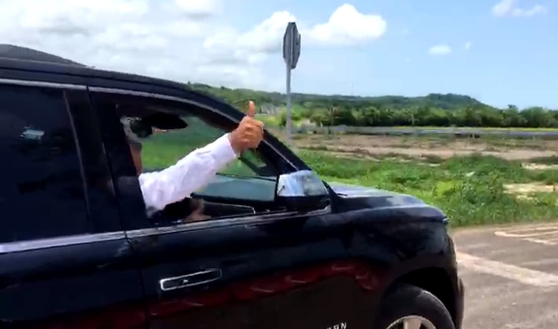 López Obrador supervisó avance de la construcción de la carretera Las Varas-Compostela. Foto: especial