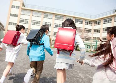 Fallece alumna por apuñalamiento en colegio surcoreano; policía investiga