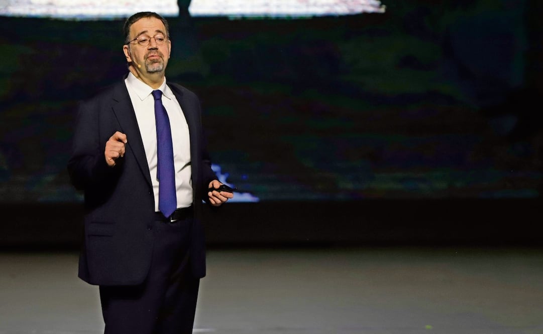 El Premio Nobel de Economía 2024, Daron Acemoglu, dijo que la tecnología y la inteligencia artificial se usan para atacar a la democracia. (07/03/2025) Foto: Mario Jasso | Cuartoscuro
