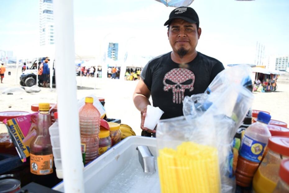 Rescata a familia a punto de ahogarse en Veracruz