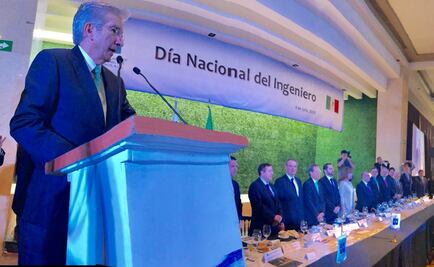 Próxima administración decidirá futuro del NAIM: Ruiz Esparza