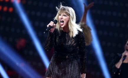 Jurado comienza deliberación en juicio de Taylor Swift