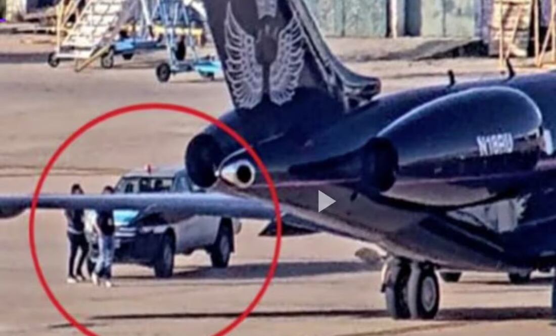 Uno de los aviones de Leonardo Scatturice, un empresario cercano al Gobierno, en Aeroparque; TN reveló imágenes que parte del equipaje de ese vuelo no fue controlado por la Aduana. Foto: La Nación