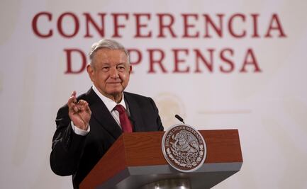 AMLO plantea en su mañanera posibles preguntas para elegir candidato de Morena en 2024