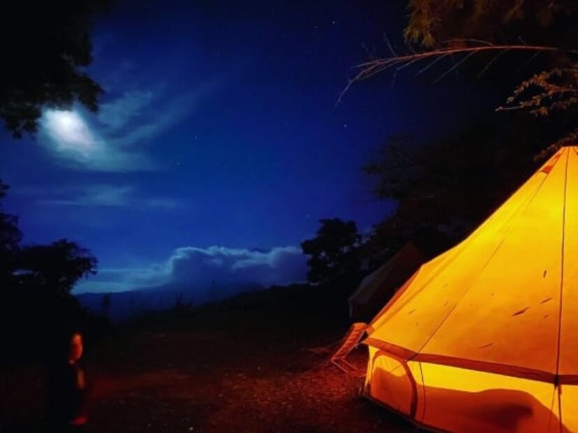 En Oaxaca, así es el glamping de una finca cafetalera en medio de la selva