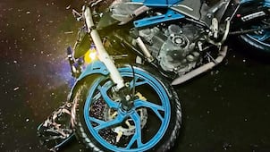 Muere motociclista tras brutal derrape en el bajopuente de La Concordia, en Iztapalapa