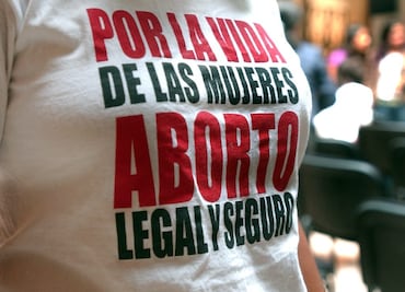 Pide ONG a Claudia Sheinbaum que agenda de la mujer no se reduzca sólo al aborto