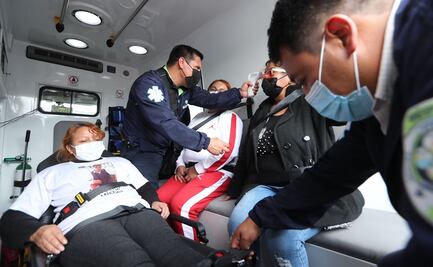 Trasladan a dos mujeres a hospital en Chimalhuacán tras 19 días de huelga de hambre