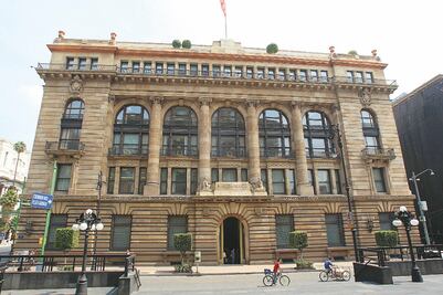 Banxico, prudente y firme en 2018 ante incertidumbre