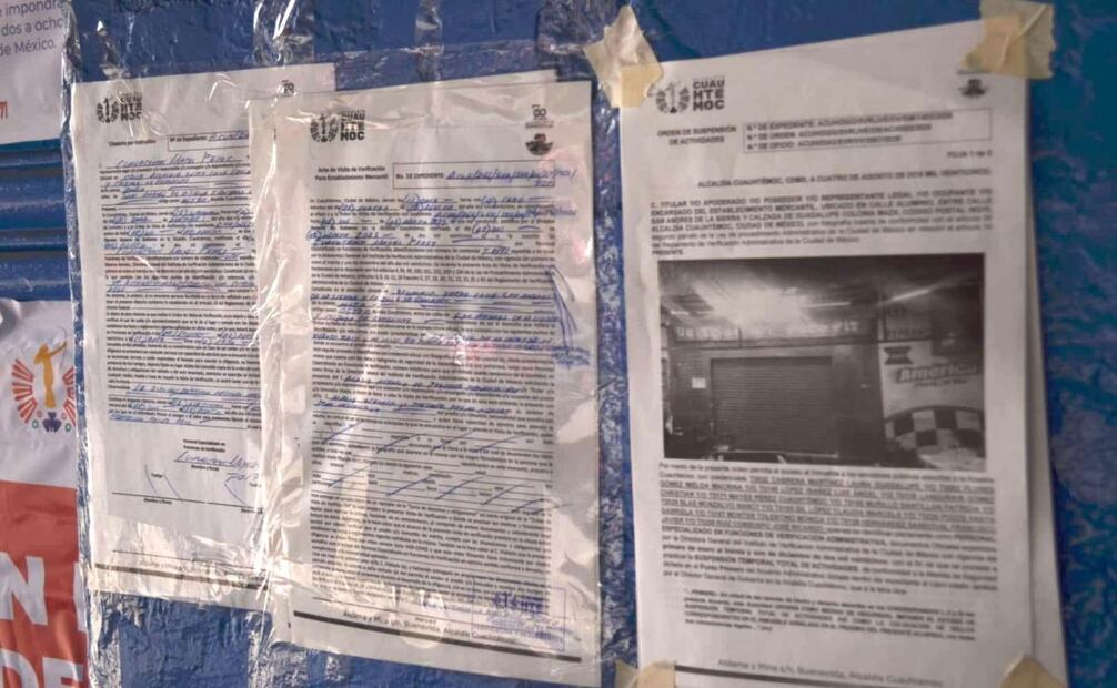 Los sellos de suspensión a los establecimientos se colocaron tras una inspección, por representar un riesgo a la seguridad de las personas y operar en un giro distinto al autorizado. Foto: Especial.