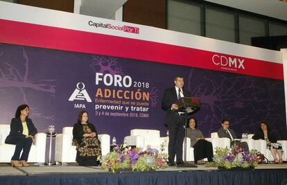 Amieva se pronuncia por el uso lúdico de la marihuana