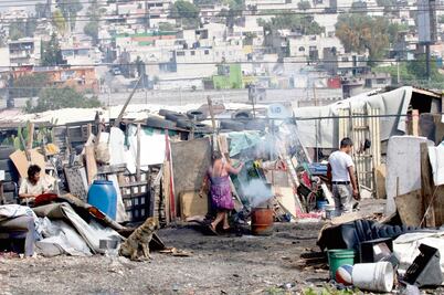 Insuficiente, política social de EPN: Coneval