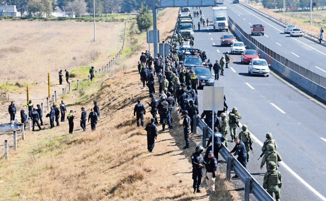 Federal officers also seized five drums containing around 5,900 liters of illegally obtained fuel in the Tacámbaro community of Michoacán - Photo: File photo/EL UNIVERSAL