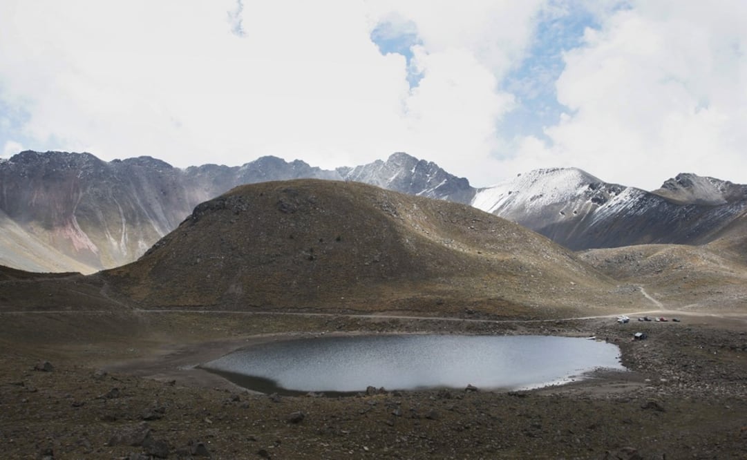 On late Sunday, it was reported that tourists had been kidnapped at the volcano - Photo: Marco Ugarte/AP