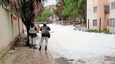 Harán nuevo análisis a espuma de Río Verde de Naucalpan para descartar presencia de metales; lo realizará un laboratorio particular