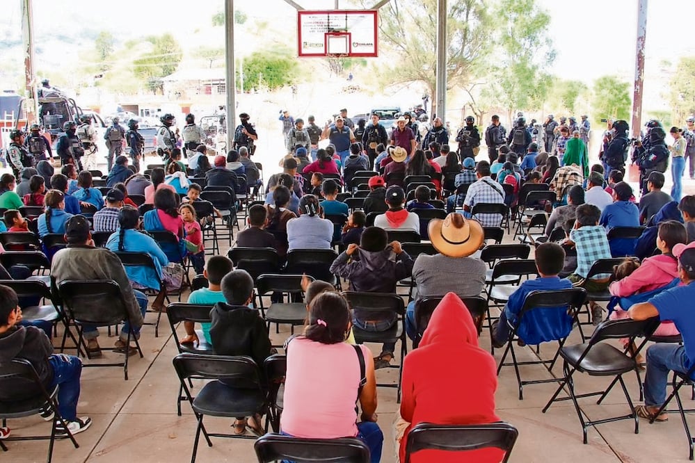 El gobierno de Guerrero informó que se realizaron asambleas comunitarias en Alcozacán y Coatzingo para poder atender a las familias afectadas. Foto: Especial