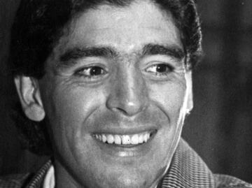 Redes sociales de Maradona reaparecen con emotivo mensaje
