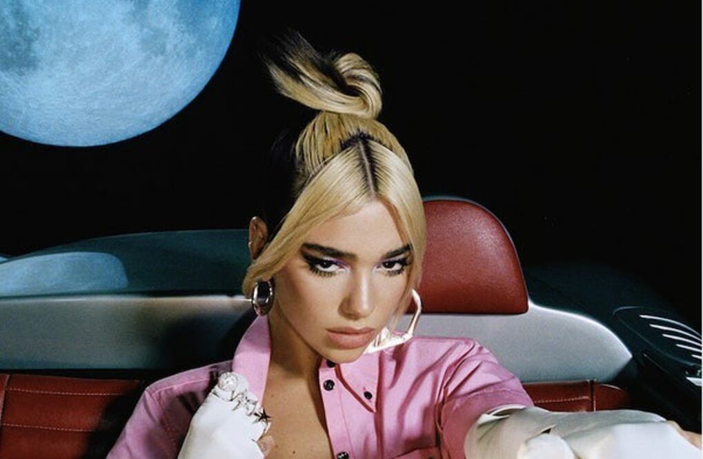 Si buscas un cambio de look radical, esta es la tendencia ideal para ti / Foto: Instagram @dualipa