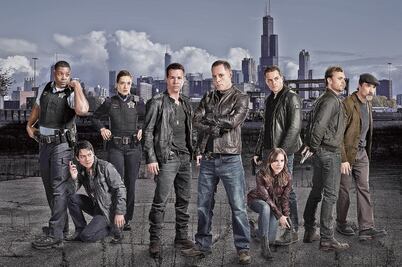 Latinos incendian la tv de EU