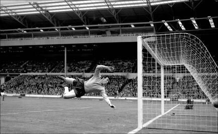 Gordon Banks, el portero de un solo ojo