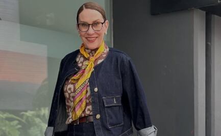 Mónica Castañeda se levanta… y la bajan en concierto de Mijares