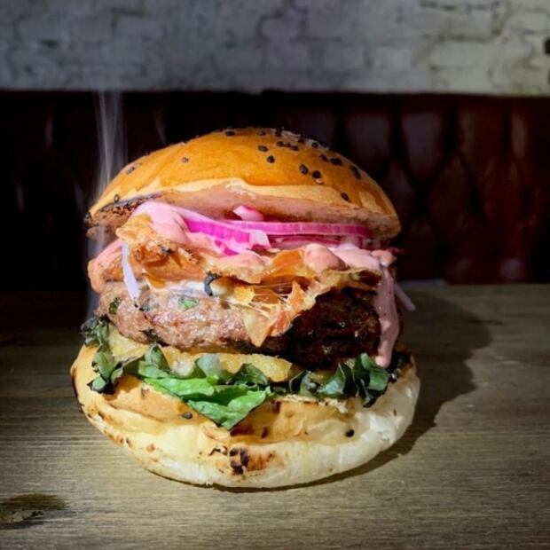 Dónde pedir hamburguesas a domicilio por el Burger Day 2020